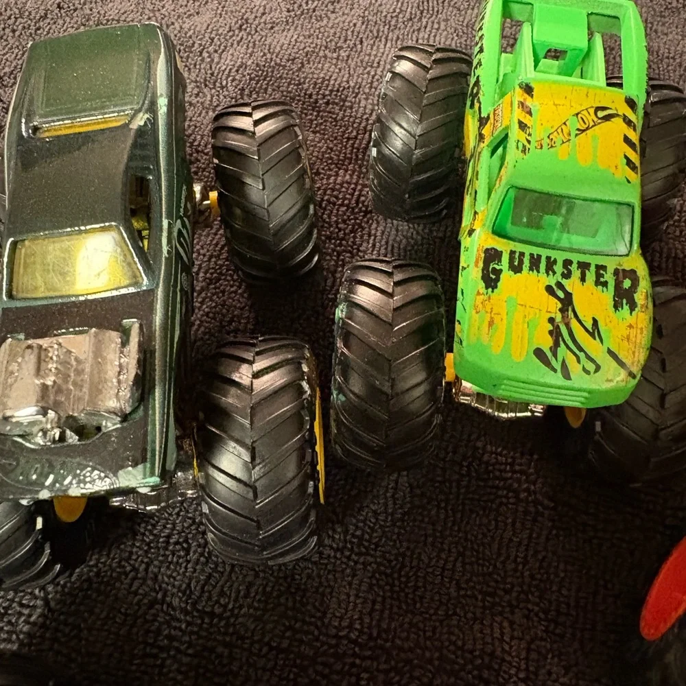 5 Hot Wheels Monster Truck Toy lot. Multicolors.